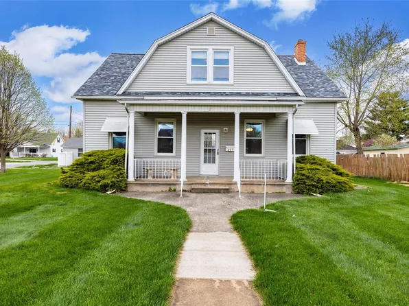 211 W 2 S, Mount Olive, IL 62069