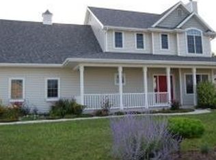 1228 Upper Greystone Dr, Plymouth, WI
