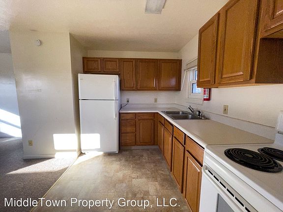 3rd image of 9009 W Jackson St #11681500