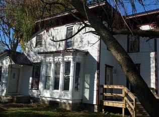 17 N Fremont St, Coldwater, MI 49036