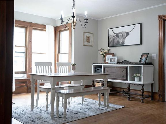 5th image of 113 S Lackawanna St #101