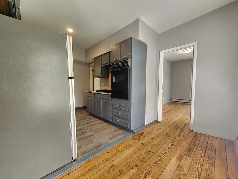 15 Lake Ave #B — Photo 11