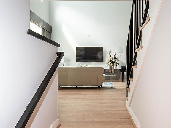 4th image of 2423 W Main St #B