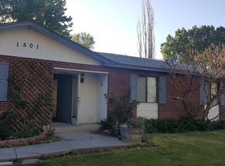 1203 N Pixley St, Bloomfield, NM 87413