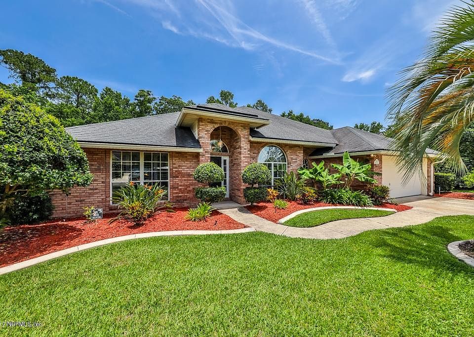 1st image of 11837 Lake Fern Dr
