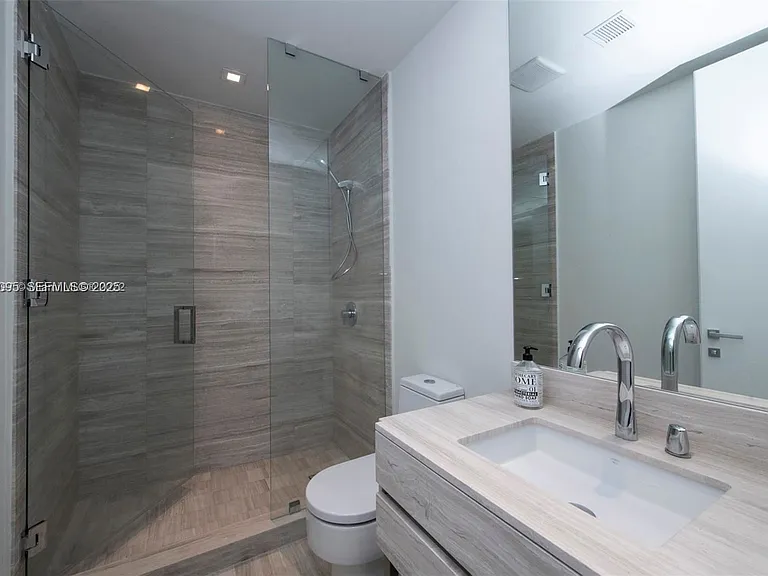18975 Collins Ave #2205 — Photo 9
