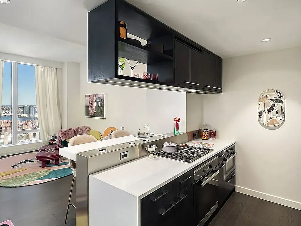 1st image of 252 South St #12J
