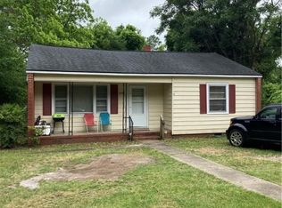 5207 Catalpa Rd, Fayetteville, NC 28304