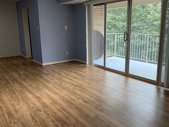 5th image of 2831 Kalmia Lee Ct APT 302