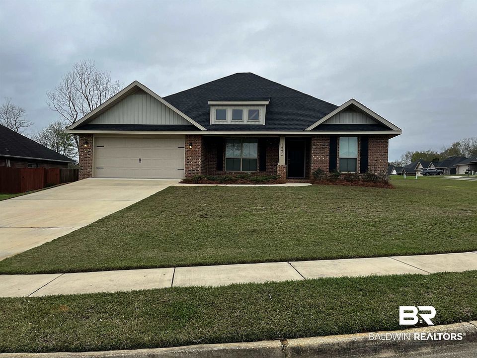 1st image of 16474 Edgewater Cir