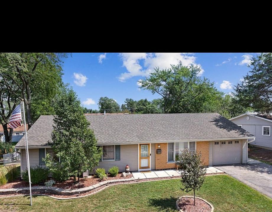 1st image of 14917 Hale Dr