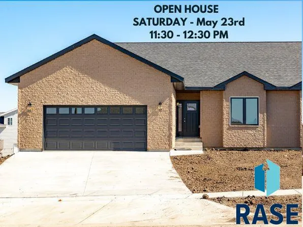 704 W Opal Ln, Hartford, SD 57033
