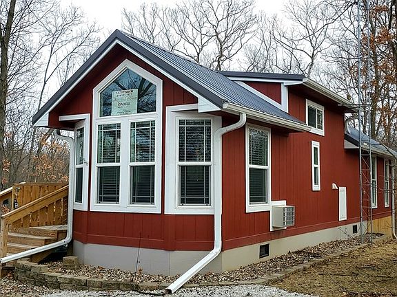 3rd image of 17224 Hickory Ct