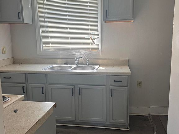 5th image of 300 Corning Street