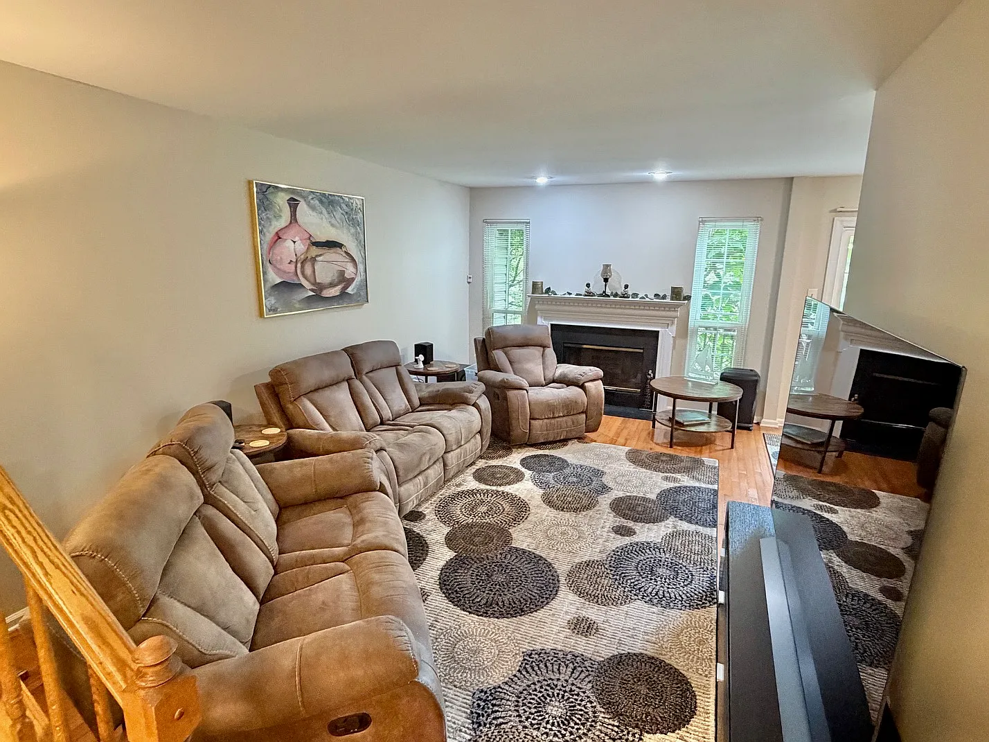 2 bed, 2.5 bath, 1456 sqft, $2,800 — Photo 4