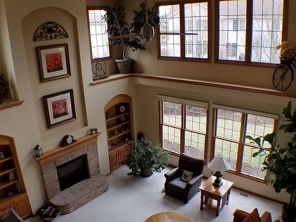 3rd image of 274 Johnson Woods Dr