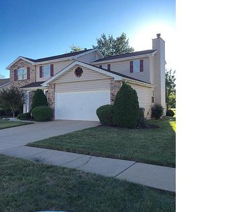 2nd image of 825 Vista Pointe Dr