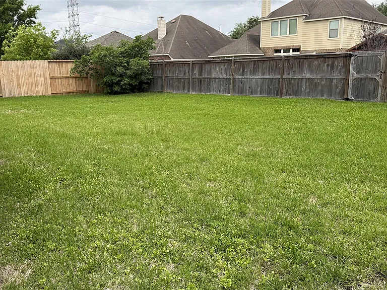 13615 Evening Wind Dr — Photo 20