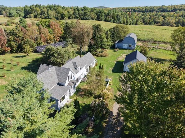 492 East River Road, Skowhegan, ME 04976