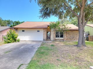 189 Meadowland, Universal City, TX 78148