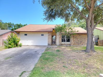 189 Meadowland, Universal City, TX, 78148