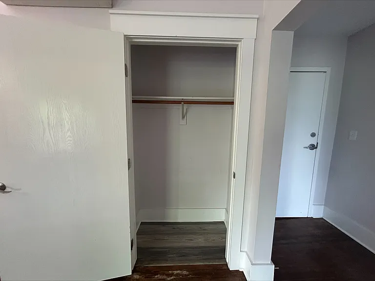 139 Troup St #305 — Photo 5