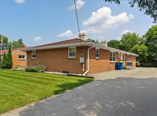 215 Cleveland St #217-219-221, Green Bay, WI 54303