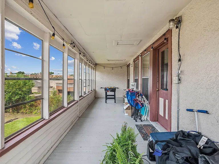 913 22nd Ave NE #FOUR PLEX — Photo 16