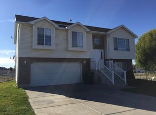 4895 S 3650 W, Roy, UT 84067
