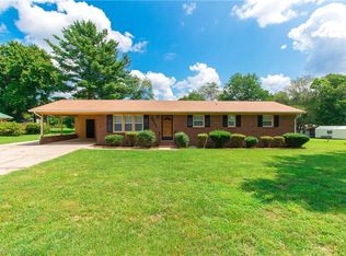 4731 Plata Dr, Winston Salem, NC 27101