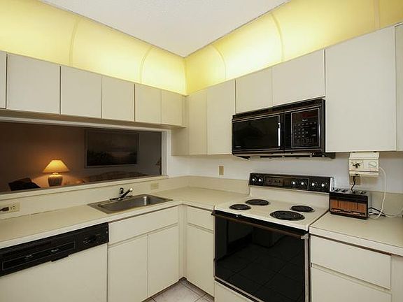 4th image of 4548 Bangor Ave APT 9