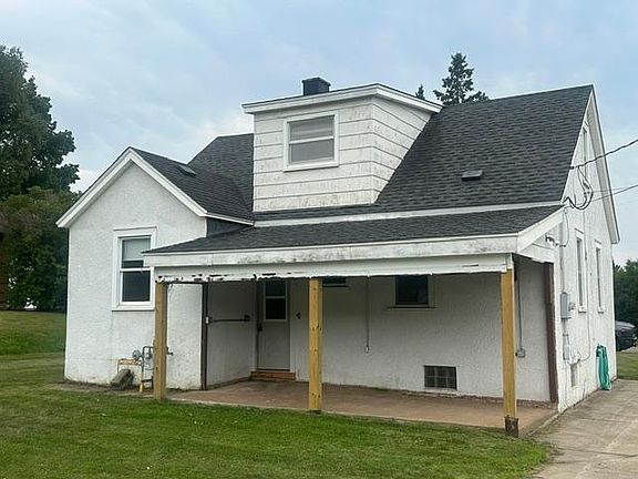 2nd image of 622 4th St