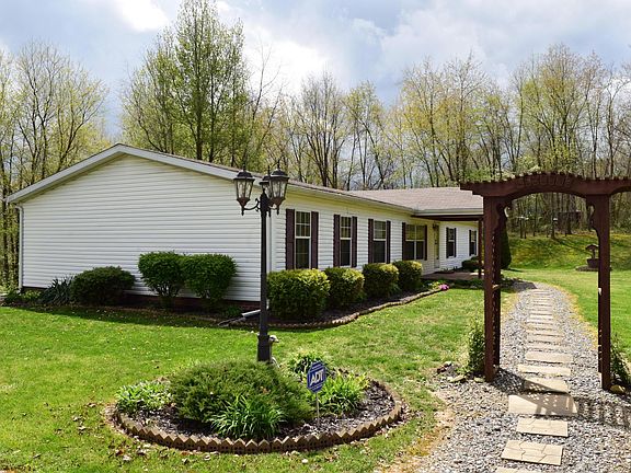 3rd image of 4150 County Road 62 NW