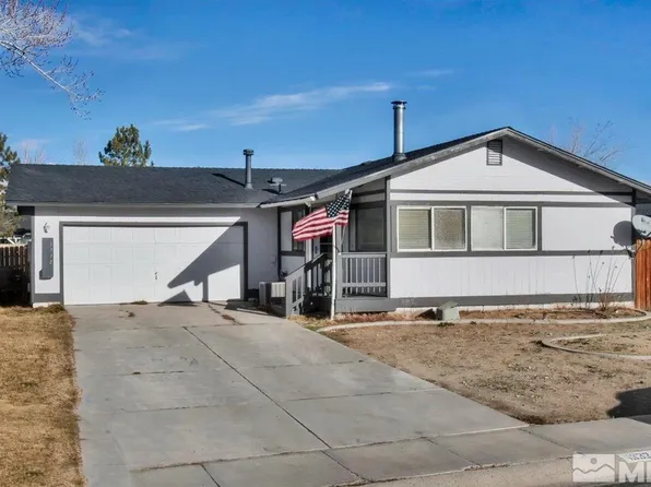 1332 Honeybee Ln, Gardnerville, NV 89460
