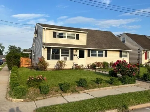 72 Marion St, Carteret Boro, NJ 07008