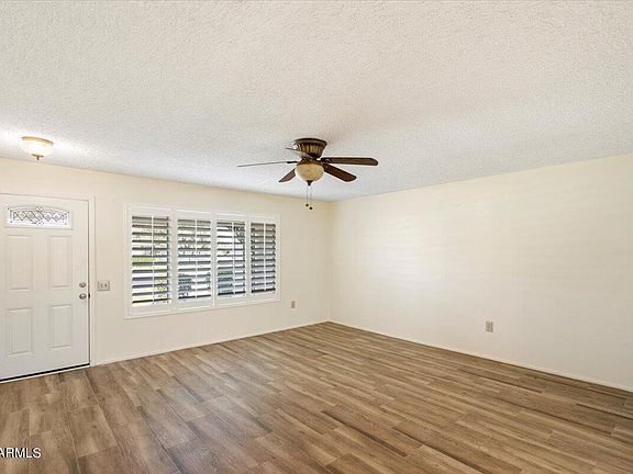 5th image of 10028 W SANDSTONE Drive