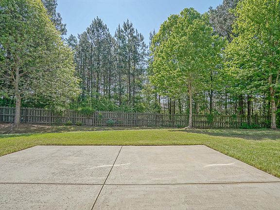 4th image of 9602 Garland Ct