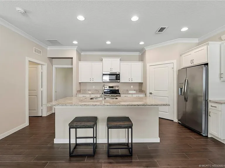 7461 SW Harbor Cove Dr — Photo 10