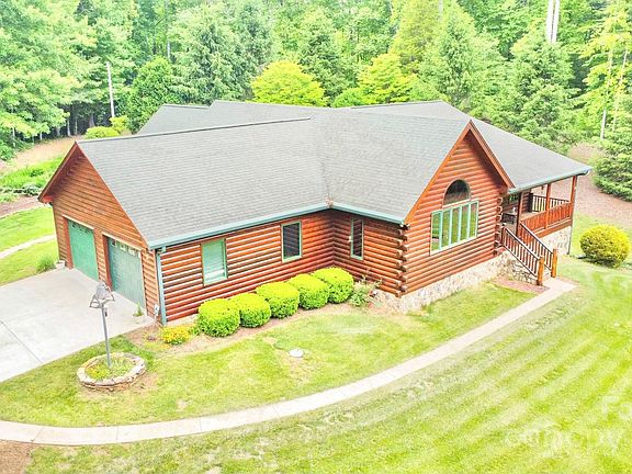 5th image of 2391 Trail Ln