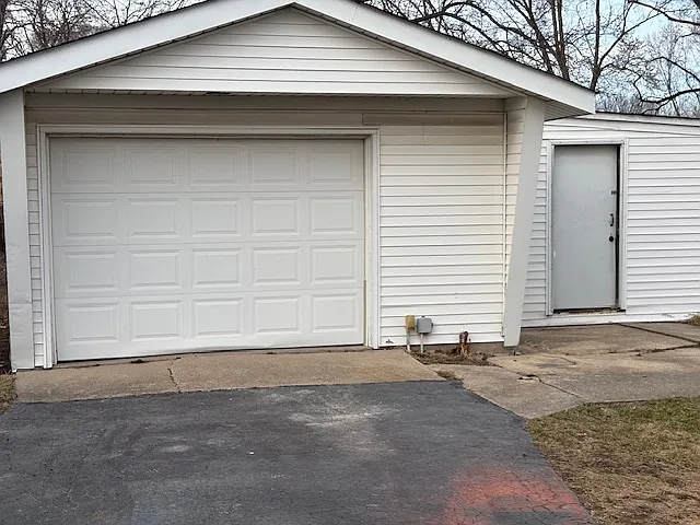Large deep Garage w auto garage door opener
95% fenced in yard