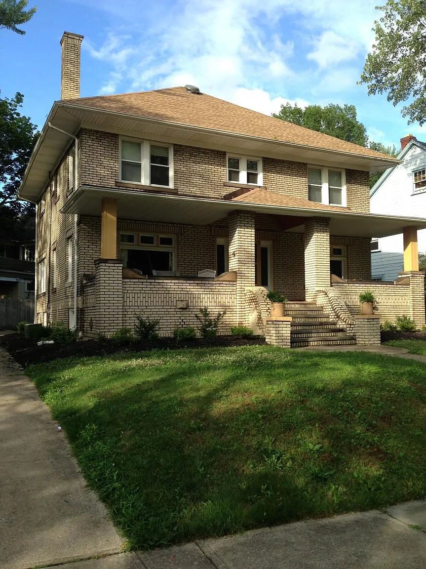 2859 Meadowbrook Blvd photo 1