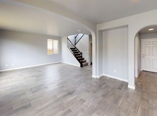 3051 N Schneider Ave, Fresno, CA 93737