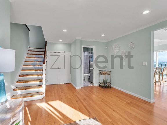 5th image of 822 Humboldt Rd