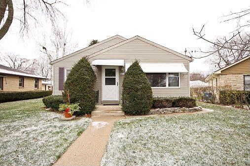 1st image of 5652 N Paradise Ln