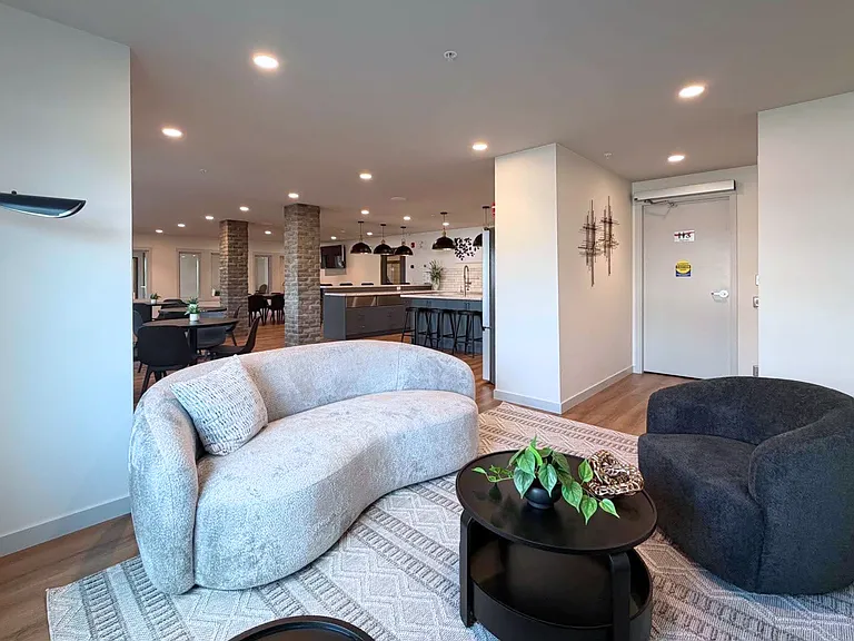 8610 159th St NW — Photo 38