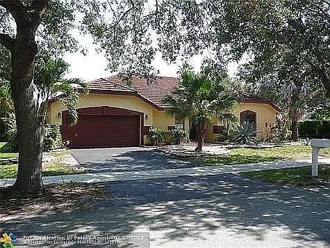 1st image of 4913 NW West 50th Ct