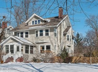 116 9th St, Wilmette, IL 60091
