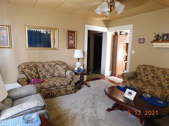 5th image of 125 Campbell St