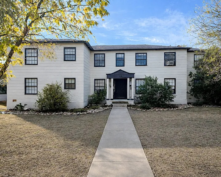 734 Donaldson Ave — Photo 2