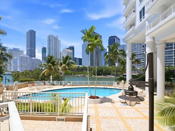 801 Brickell Key Blvd APT 409, Miami, FL 33131